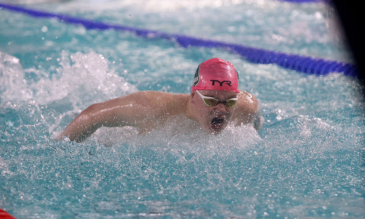 Snævar setti fjögur ný met á CUBE móti SH - Hvati