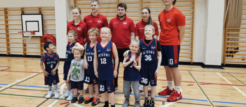 Kvenfélagið Hvöt styrkir Vestri – Special Olympics