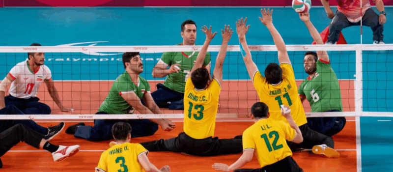 Tveir þjálfarar með alþjóðleg þjálfararéttindi í sitjandi blaki